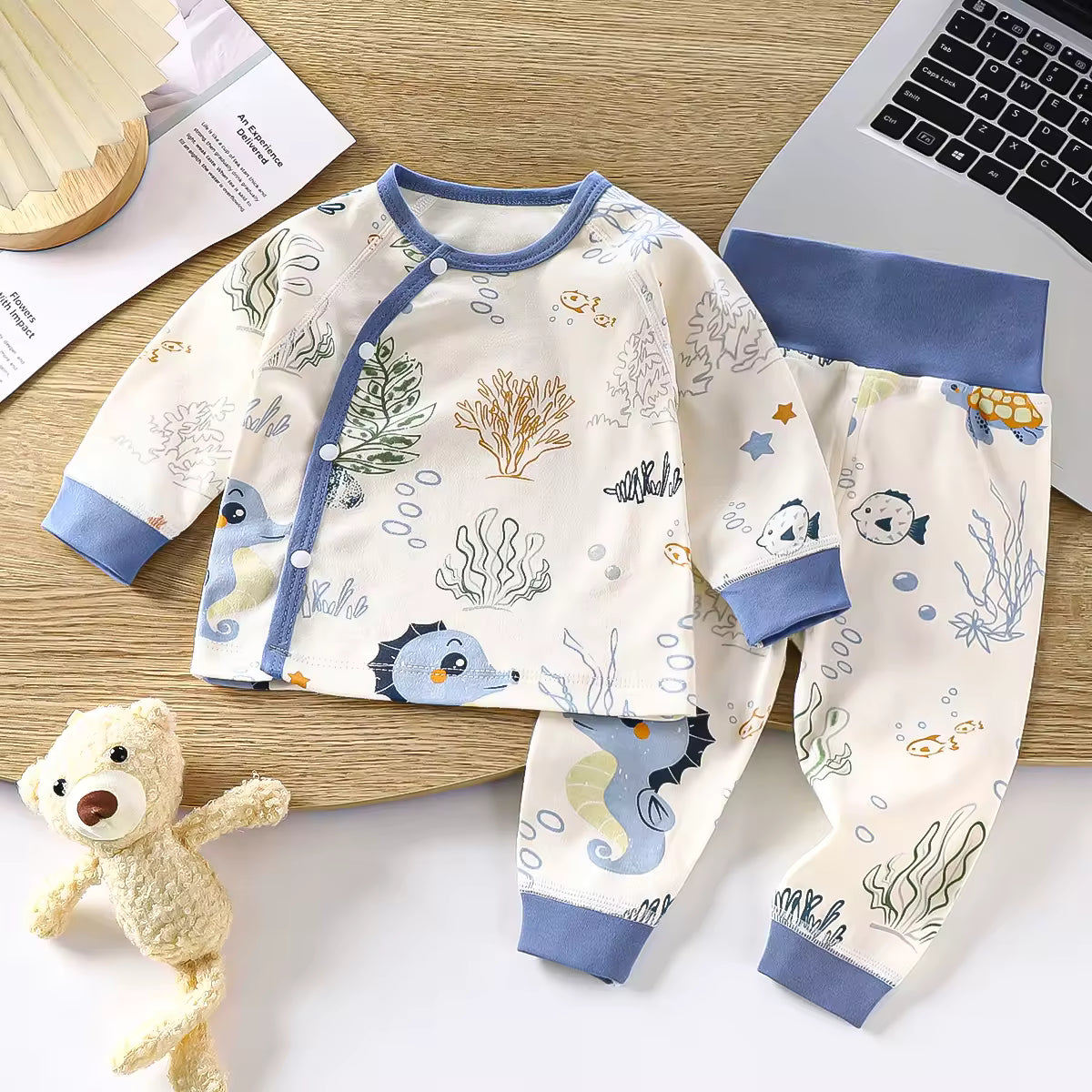 pyjamas 2 pièces  touts petits  1 a 2 ans